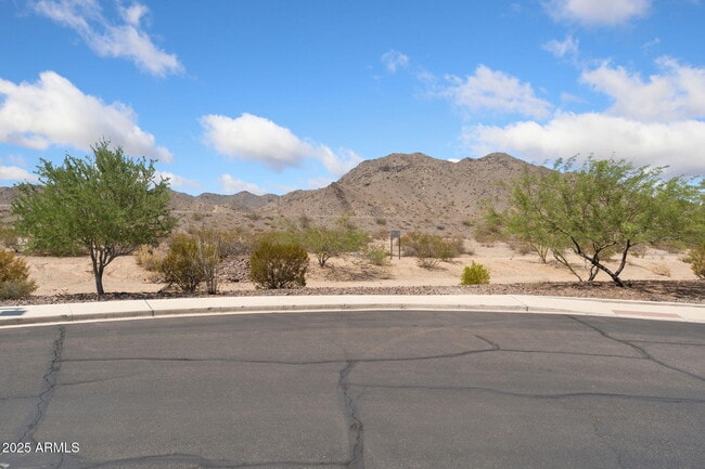 Building Photo - 21451 W Palm Ln