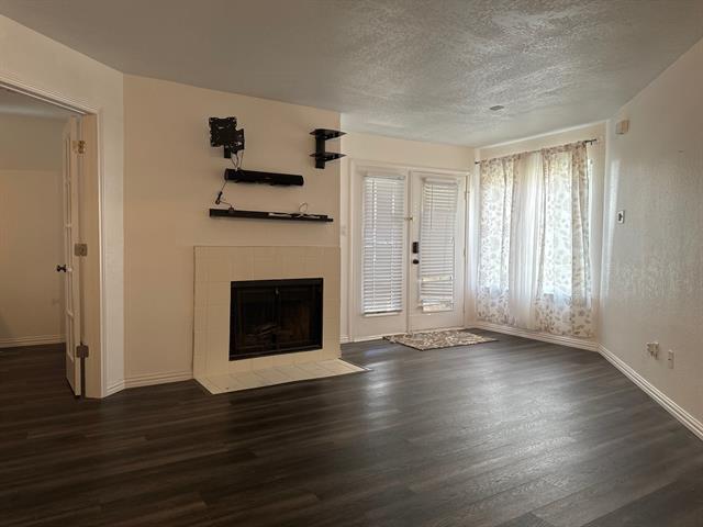 Building Photo - 2309 Balsam Dr