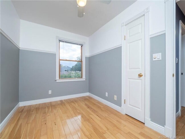 Building Photo - 8 Maplewood Terrace