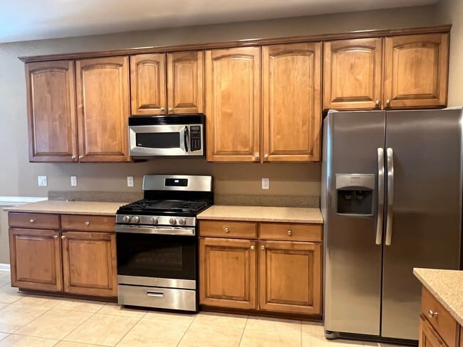 Building Photo - Nice Home in Pinecrest!