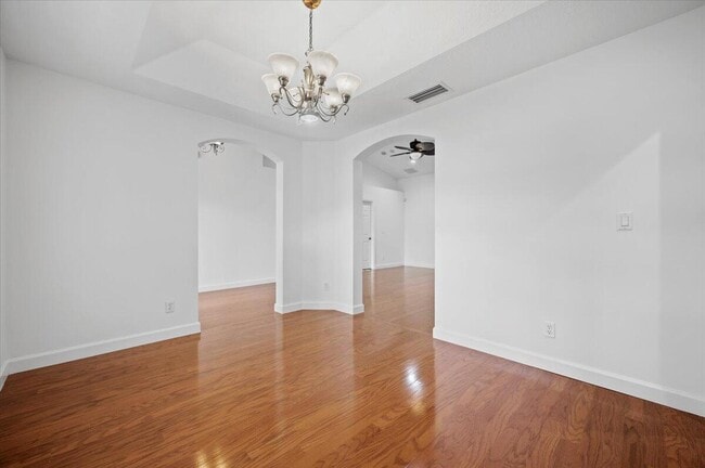 Building Photo - 4190 SW Utterback St