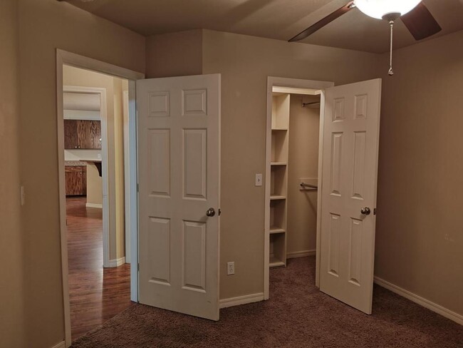 Building Photo - 2813 Conner Dr