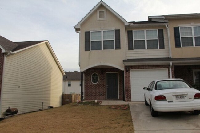 Primary Photo - 687 Georgetown Ct