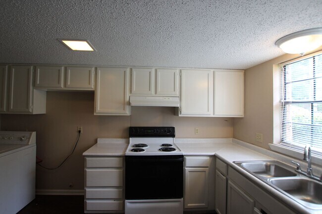 Building Photo - Delmar Dr. 2510/2512