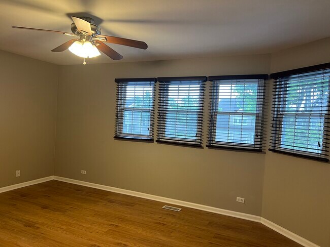 Building Photo - 447 Kilkenny Ct