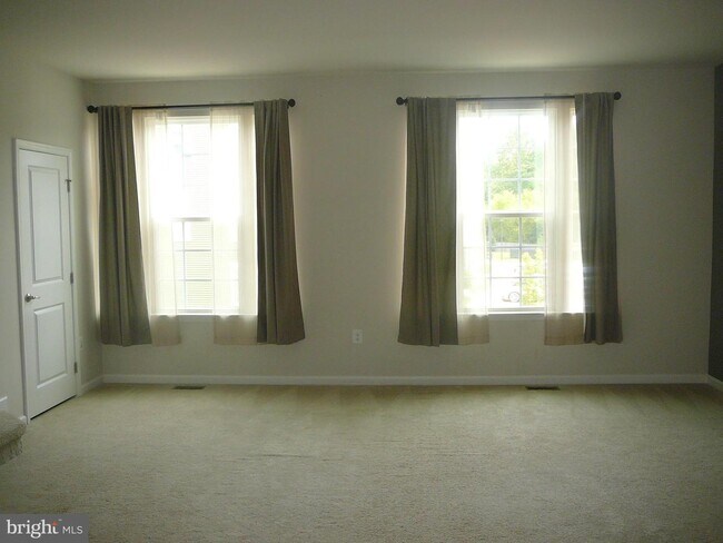 Building Photo - 2614 Wheatland Station Way