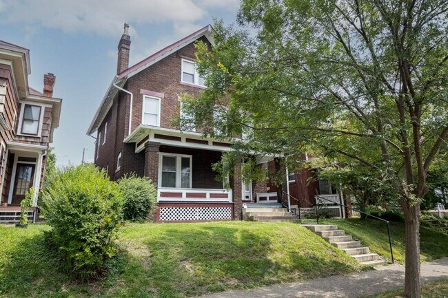 Building Photo - 1754 N 4th St