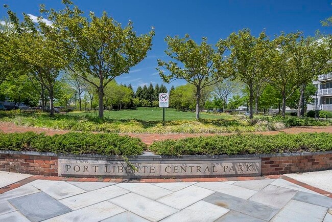 Building Photo - 30 Freedom Way