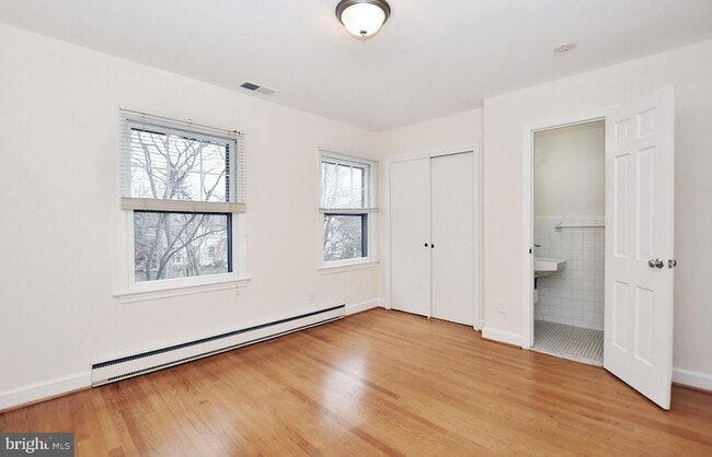 Building Photo - 4509 Ellicott St NW