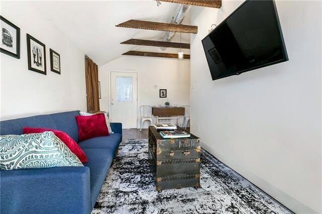 Building Photo - 2823 Maurepas St