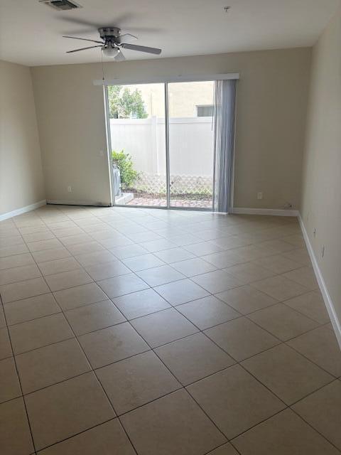 Building Photo - 9491 SW Merlin Ct