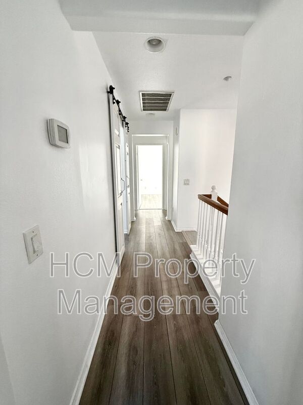 Building Photo - 28 Lansdale Ct