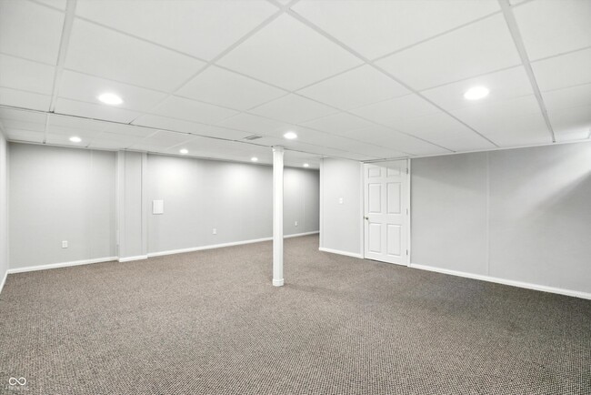 Building Photo - 781 Dayton Dr