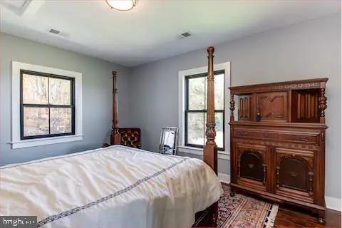 Building Photo - 777 Scrabble Rd