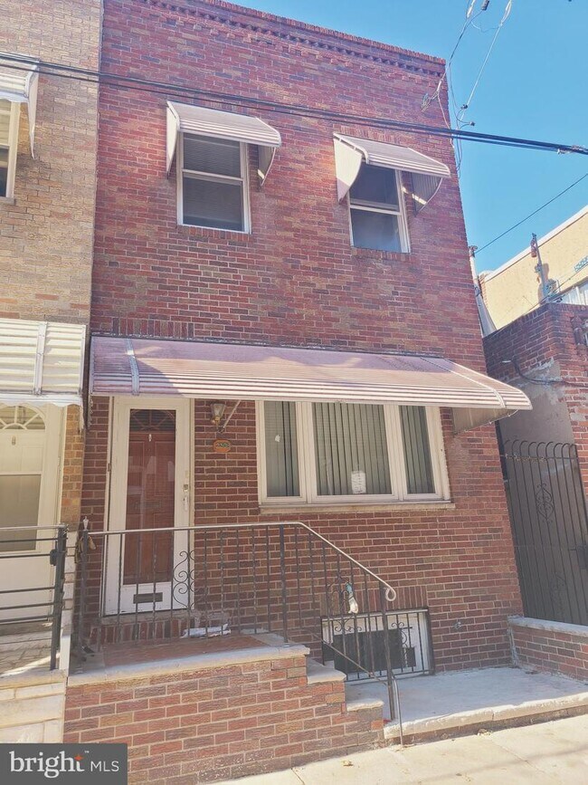 Building Photo - 2308 S Warnock St