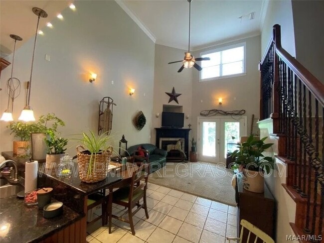 Building Photo - 225 Charleston Dr