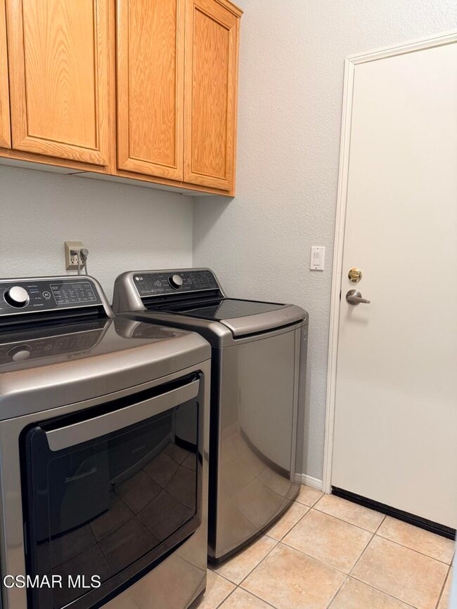 Building Photo - 4370 Camino De La Rosa