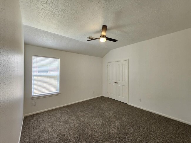 Building Photo - 2810 Autumn Springs Ln