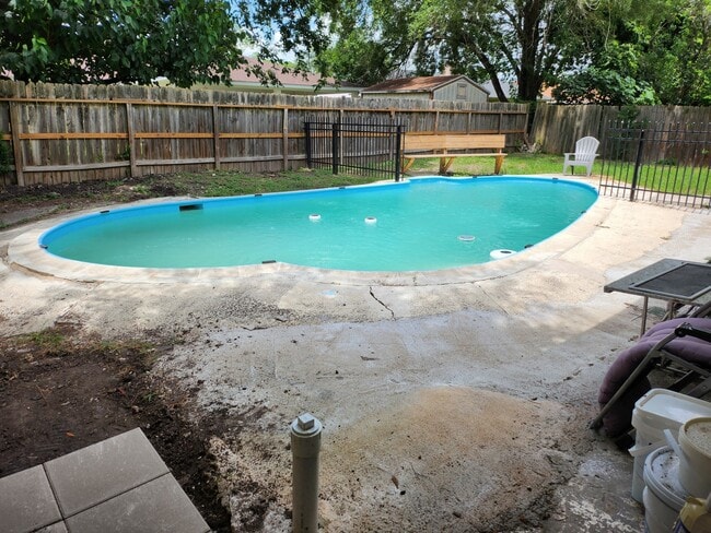 Building Photo - 14310 Branchwater Ln
