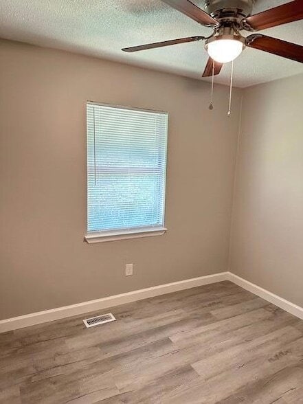 Building Photo - 4100 N Ocoee St