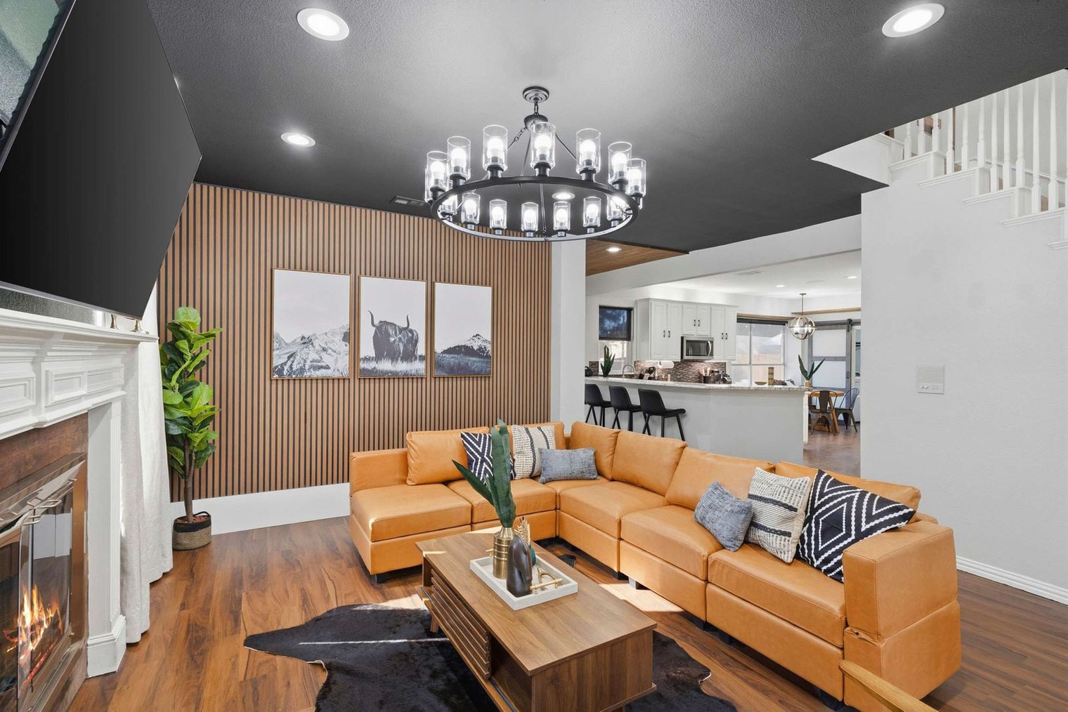 Building Photo - 5717 Christy Ln