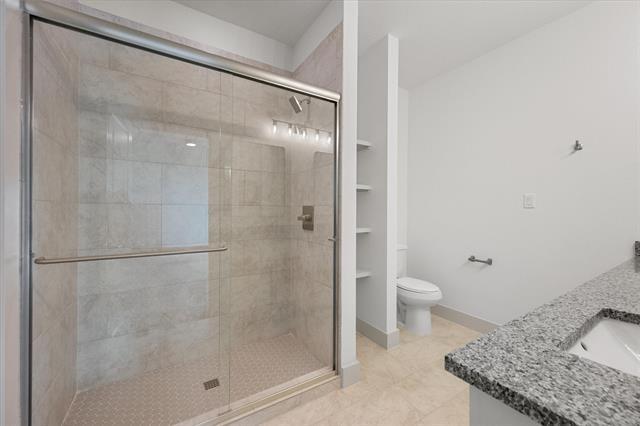 Building Photo - 506 E Kimball St