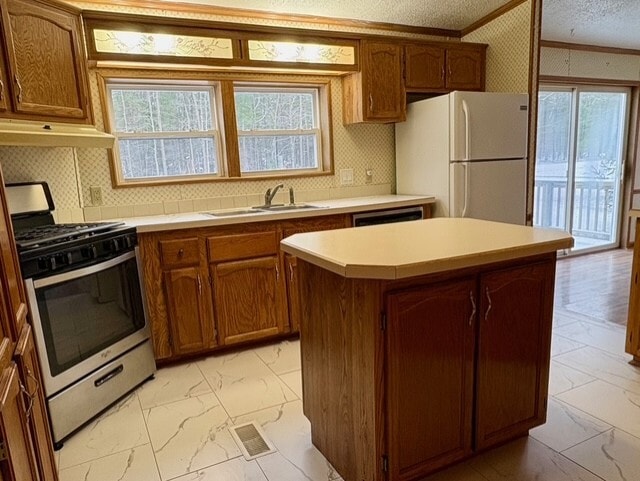 Building Photo - 3150 W McKinley Rd