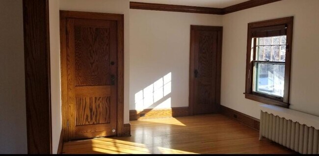 Building Photo - 4840 Upton Ave S