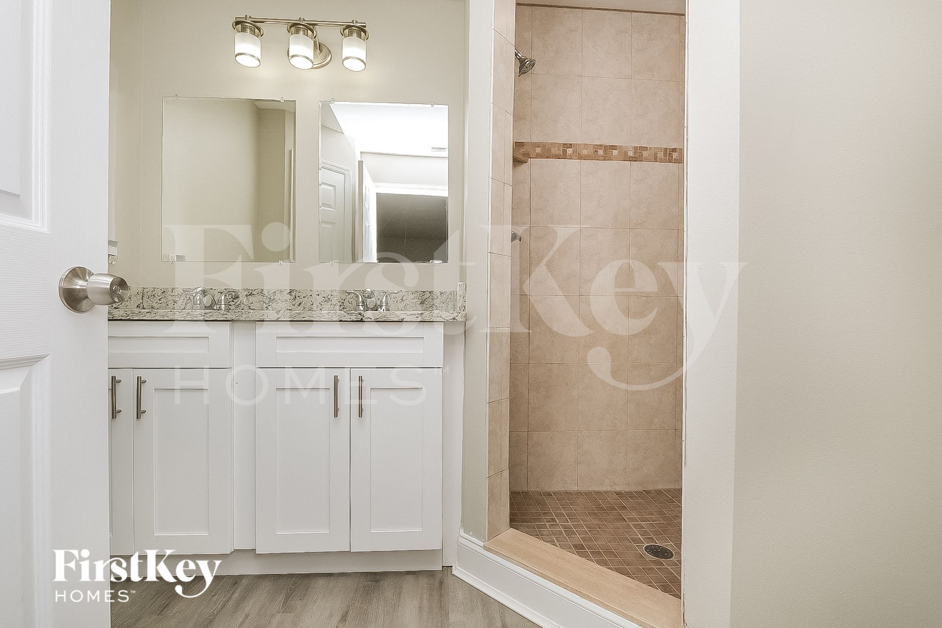 Building Photo - 5322 Plum Ave