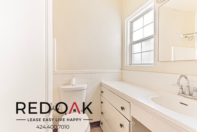 Building Photo - ~1 Month FREE~ Sun-Drenched One Bedroom wi...