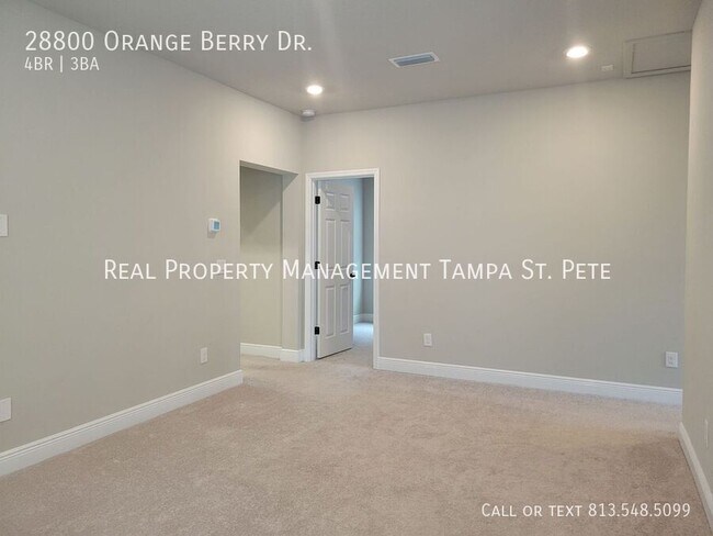 Building Photo - 28800 Orange Berry Dr