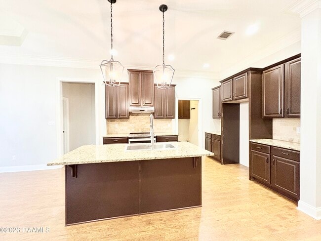 Building Photo - 103 Gunter Grass Ct