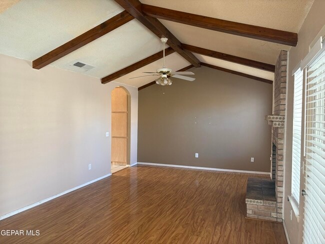 Building Photo - 13981 Veny Webb St