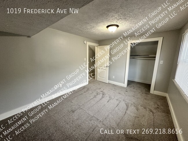 Building Photo - 1019 Frederick Ave NW