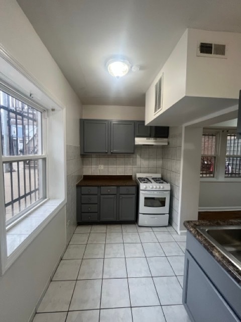 Building Photo - 2138 N Kildare Ave