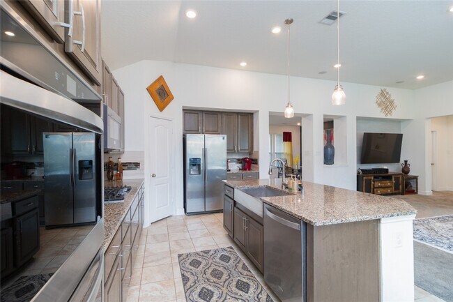 Building Photo - 15706 Easton Gate Ln