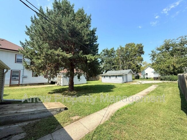 Building Photo - 2970 Starr St