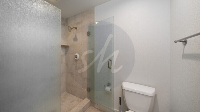 Building Photo - Citywalk Penthouse in Downtown Colorado Springs