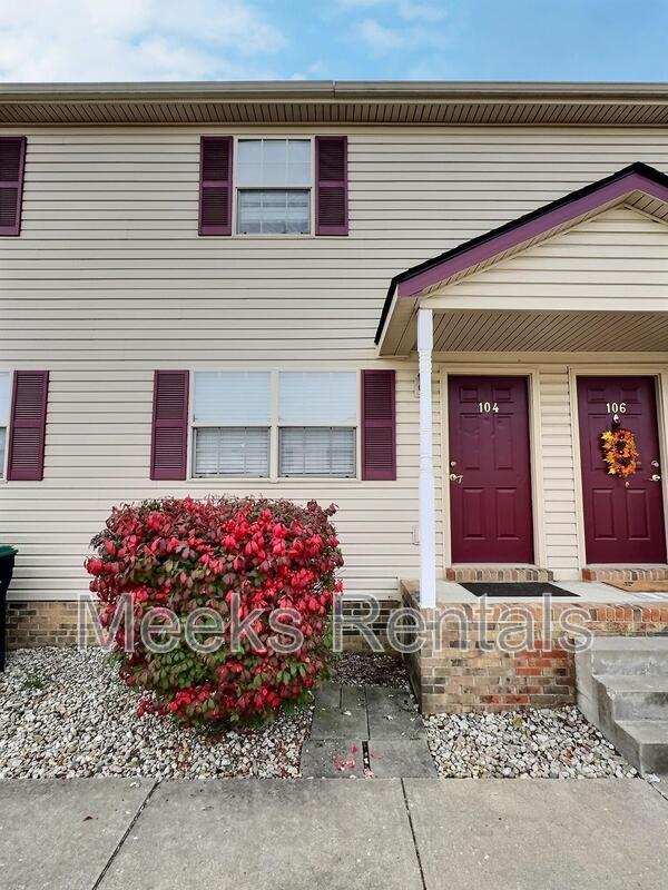 Primary Photo - 104 Mt Vernon Ln