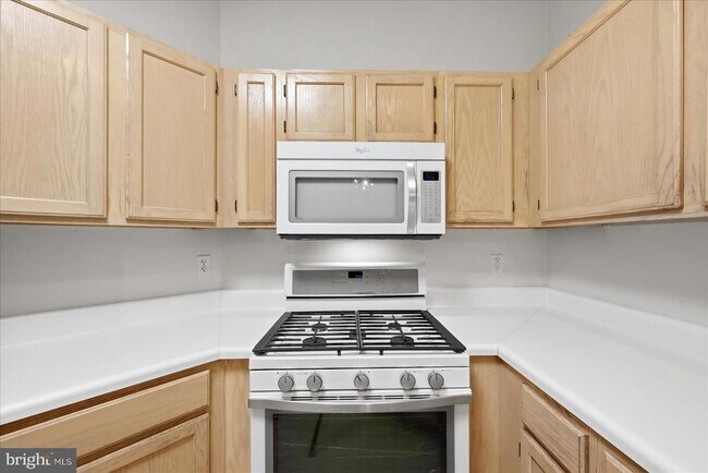 Building Photo - 14316 Climbing Rose Way