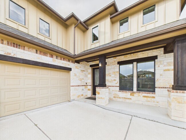 Building Photo - Sendero Springs