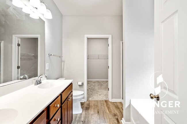 Building Photo - 46 Cedar Creek Cir