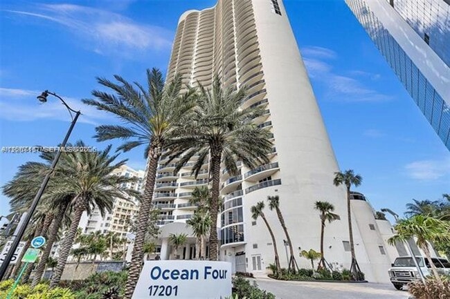 Building Photo - 17201 Collins Ave