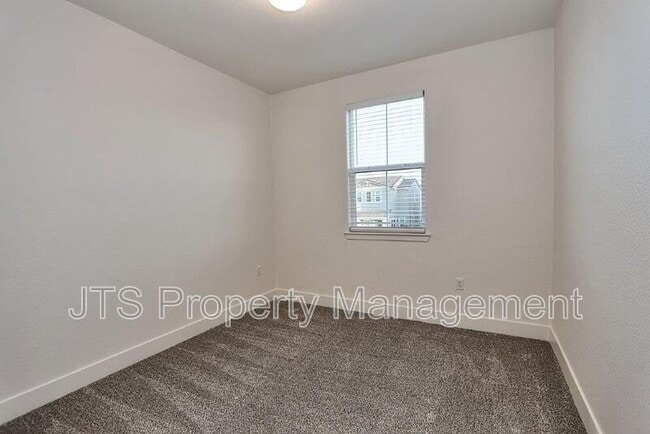 Building Photo - 3513 Birdland Ave