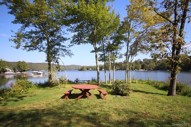 Building Photo - 78 Dunderberg Rd