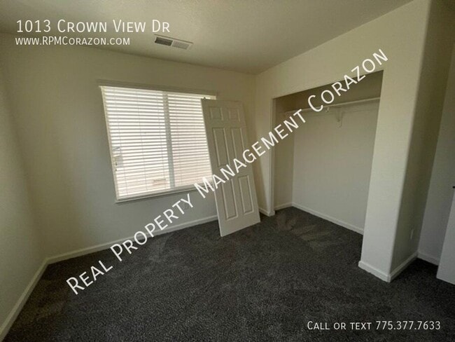 Building Photo - 1013 Crown View Dr