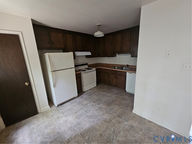 Building Photo - 2301 Ives Ln