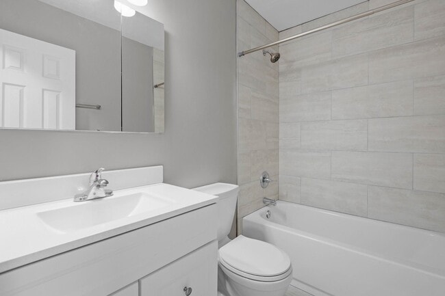 Building Photo - 3001 Eastgate Ct