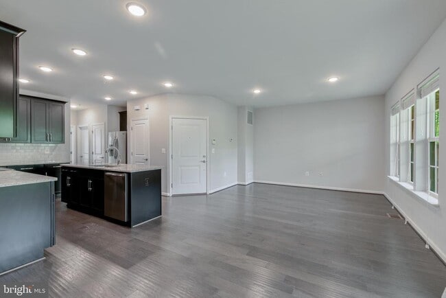 Building Photo - 13944 Hollow Wind Way