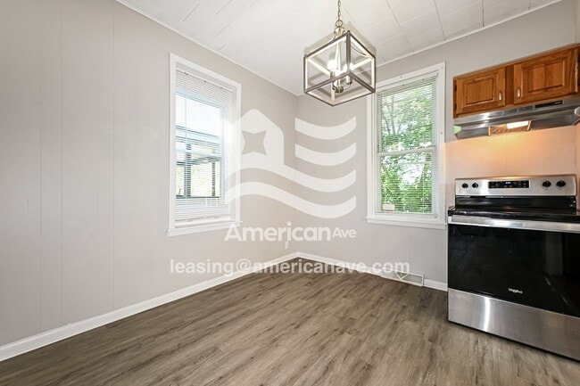 Building Photo - 1008 Hancock Ave